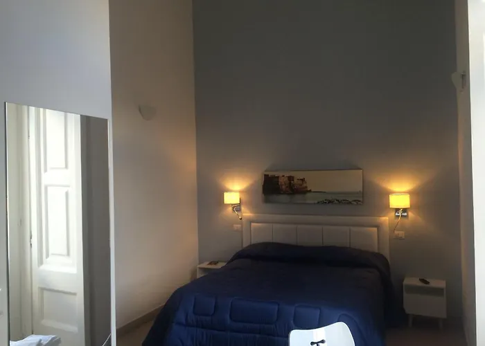 Base Napoli Mergellina